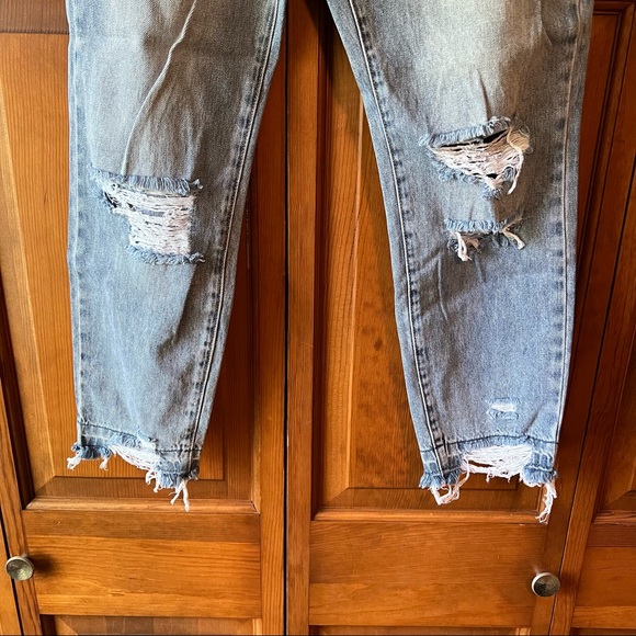 NWT Insane Gene High Rise Distressed Girlfriend Jeans-27 - Picture 2 of 13